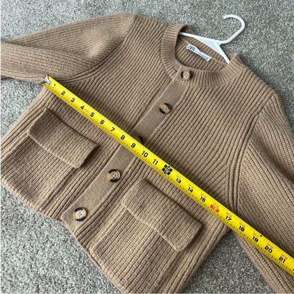 Tan Ribbed Button-Up Cardigan - Picture 7 of 11